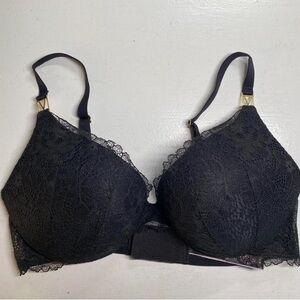 Victoria’s Secret Elegant Black Lace Bra